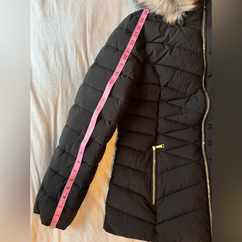 NWT Laundry By Shelli Segal Womens L Black Quilted Puffer Jacket & Faux Fur Hood - Picture 9 of 16